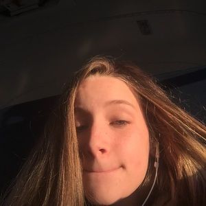 Meet your Posher, Abby